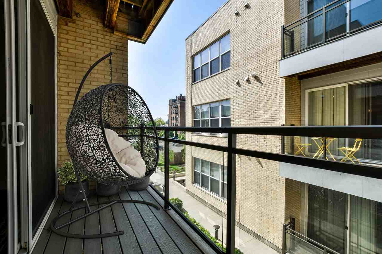 700 East Apartments - Photo 7 of 50