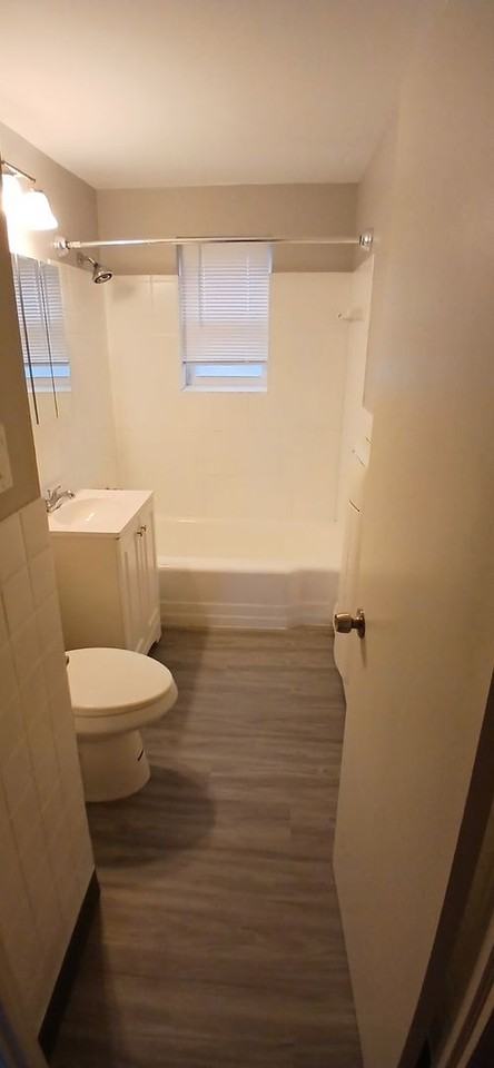 Folly Brook Manor - Photo 5 of 16