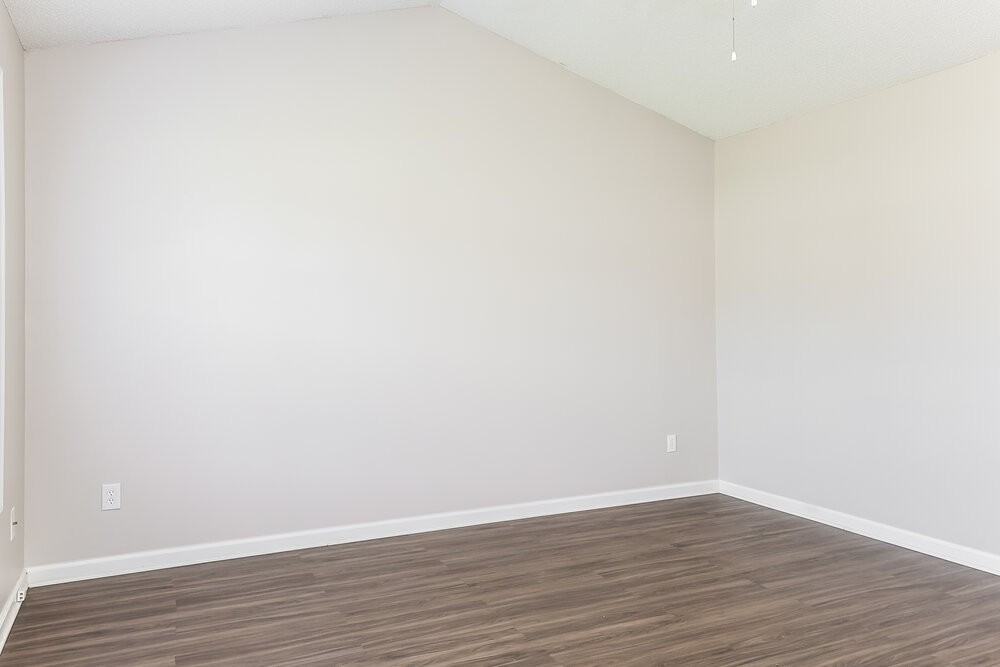164 Clear Water Dr - Photo 5 of 16