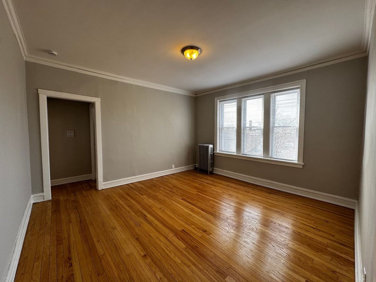 1509 W Schreiber Ave #2 - Photo 4 of 11