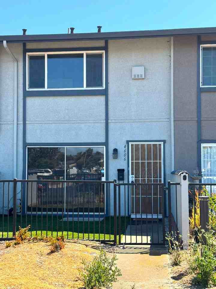 4606 Granada Way #4606 - Photo 2 of 17