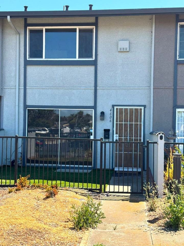 4606 Granada Way #4606 - Photo 3 of 17