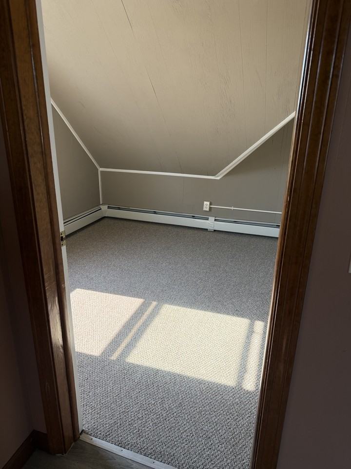 14 Pond St #3 - Photo 5 of 8