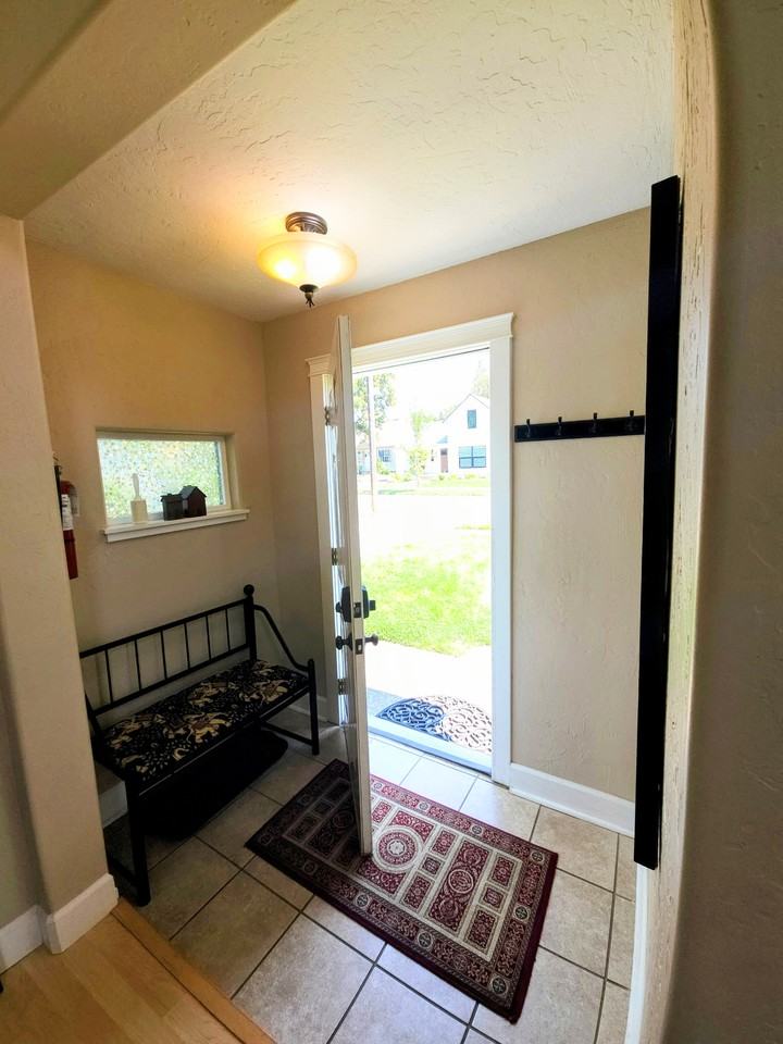 823 N 6th St #NA - Photo 2 of 23