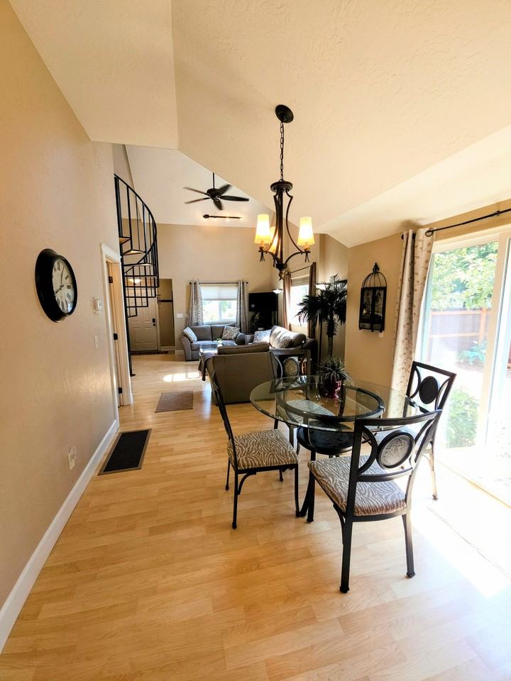 823 N 6th St #NA - Photo 6 of 23