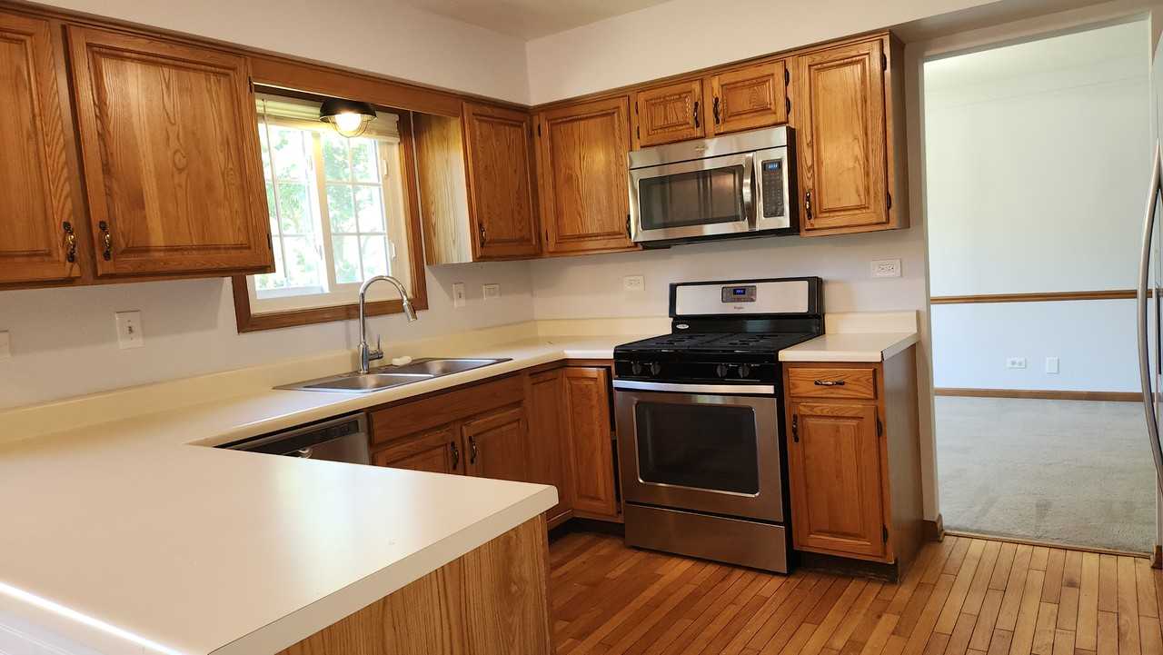 2790 Carriage Way #NA - Photo 3 of 19