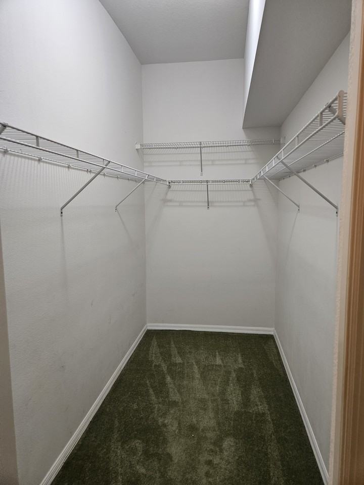 7427 Wimpole Drive #NA - Photo 4 of 14