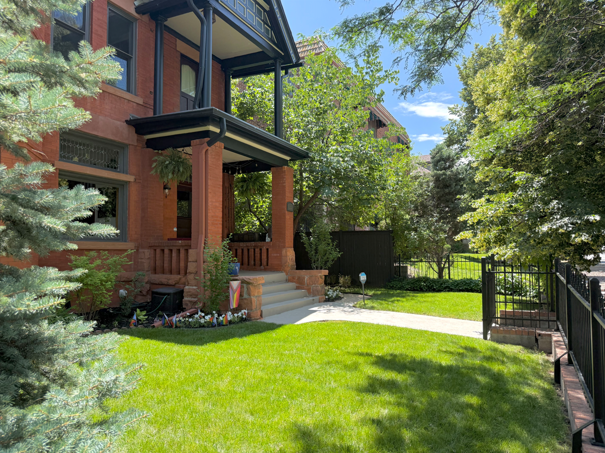 1330 York St #NA - Photo 3 of 50