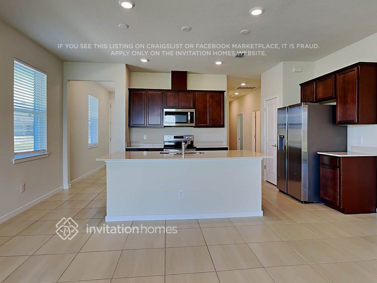 2600 Blowing Breeze Ave - Photo 5 of 18