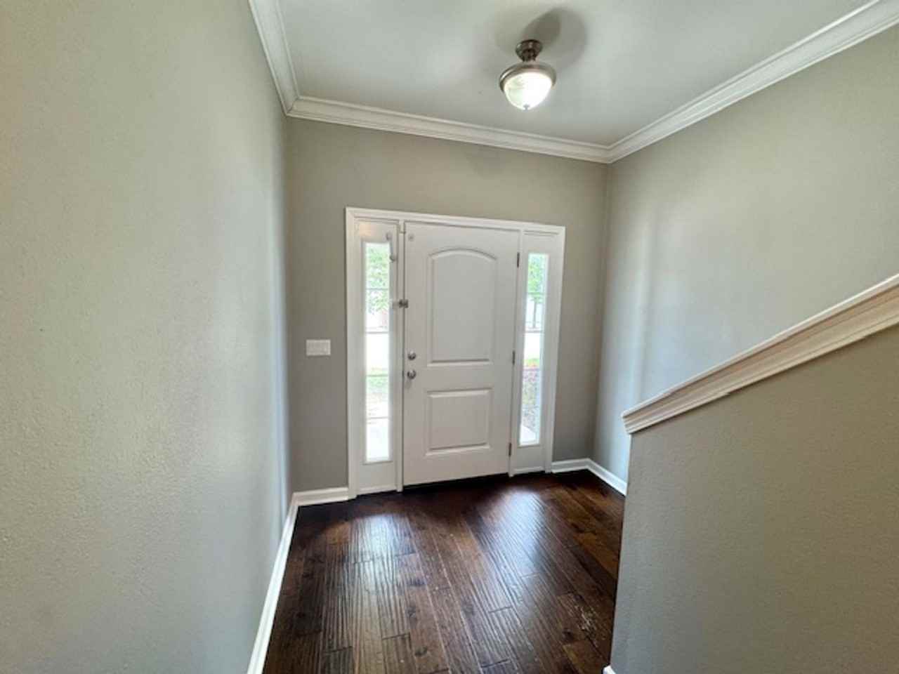 126 Farrah Ave - Photo 4 of 35