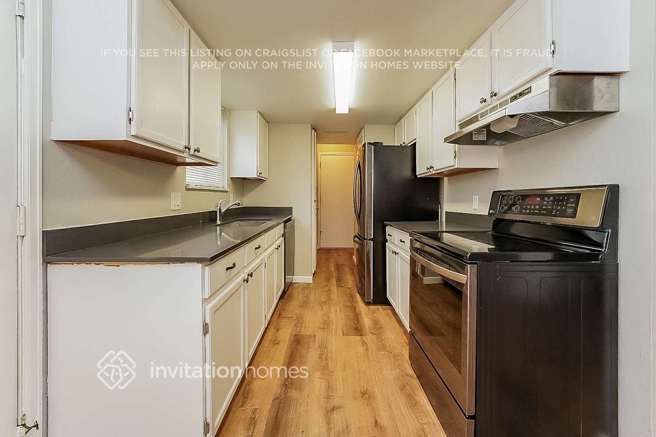 9336 W 100th Cir - Photo 6 of 16