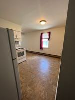 featured image of 515 W Oak St
