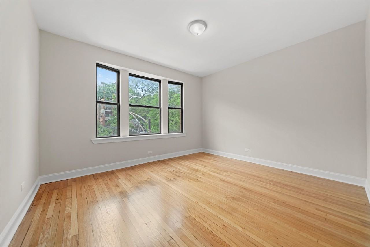 3428 Parker LLC - Photo 7 of 28