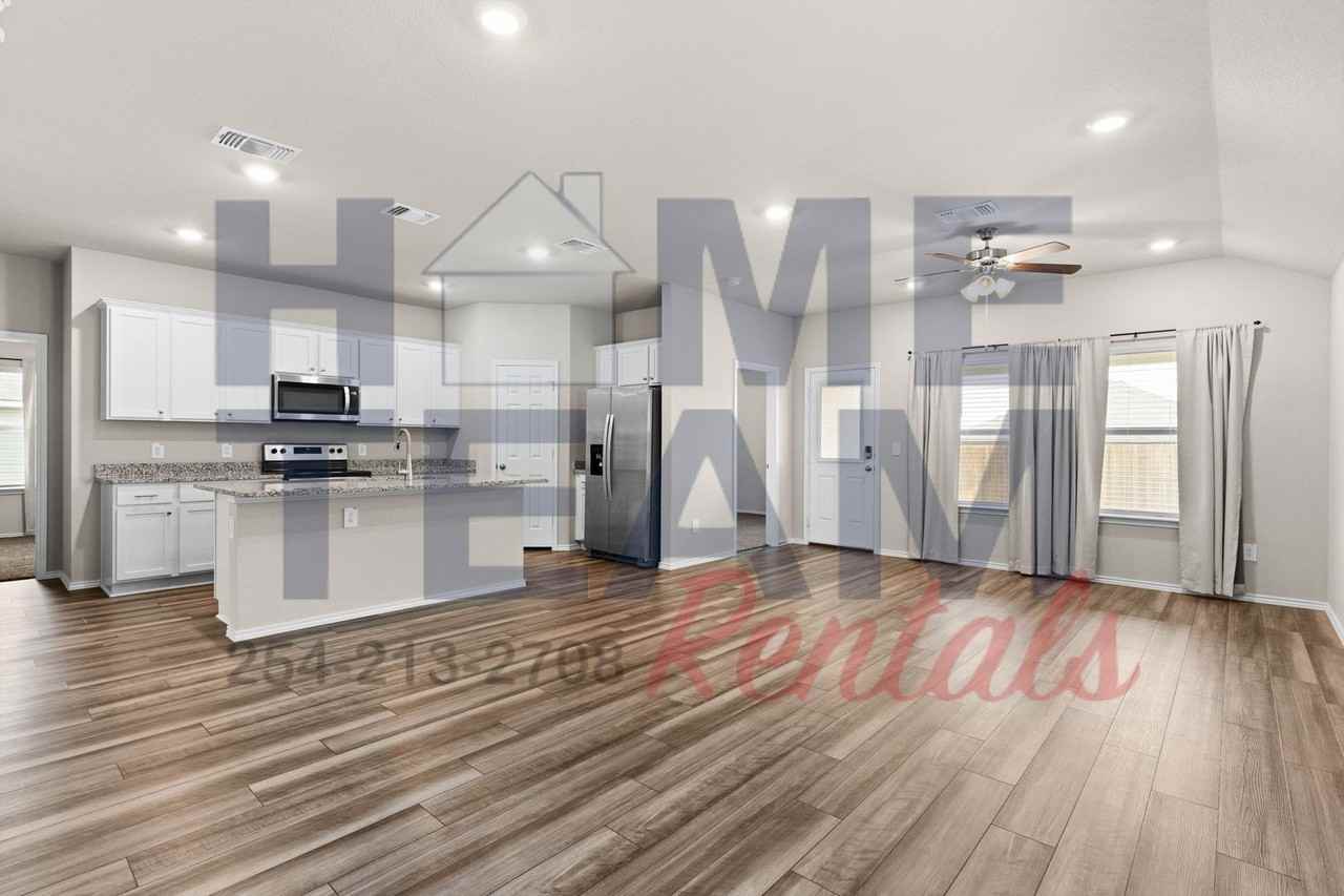 2350 Bufflehead Dr - Photo 3 of 18