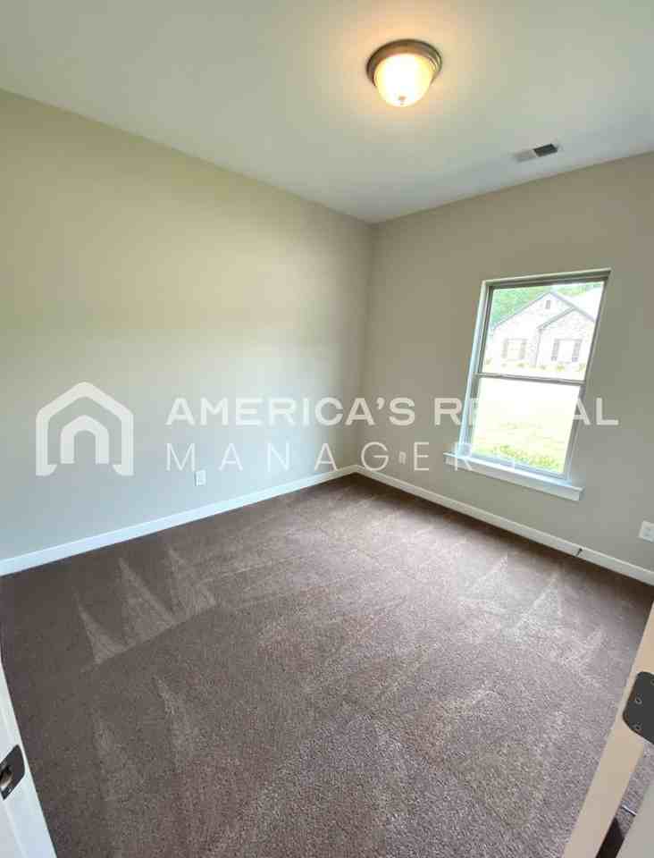 104 Ballington Way - Photo 7 of 19