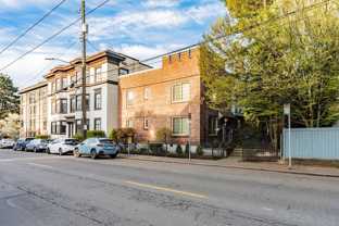 Lansdowne Manor - Photo 1 of 1