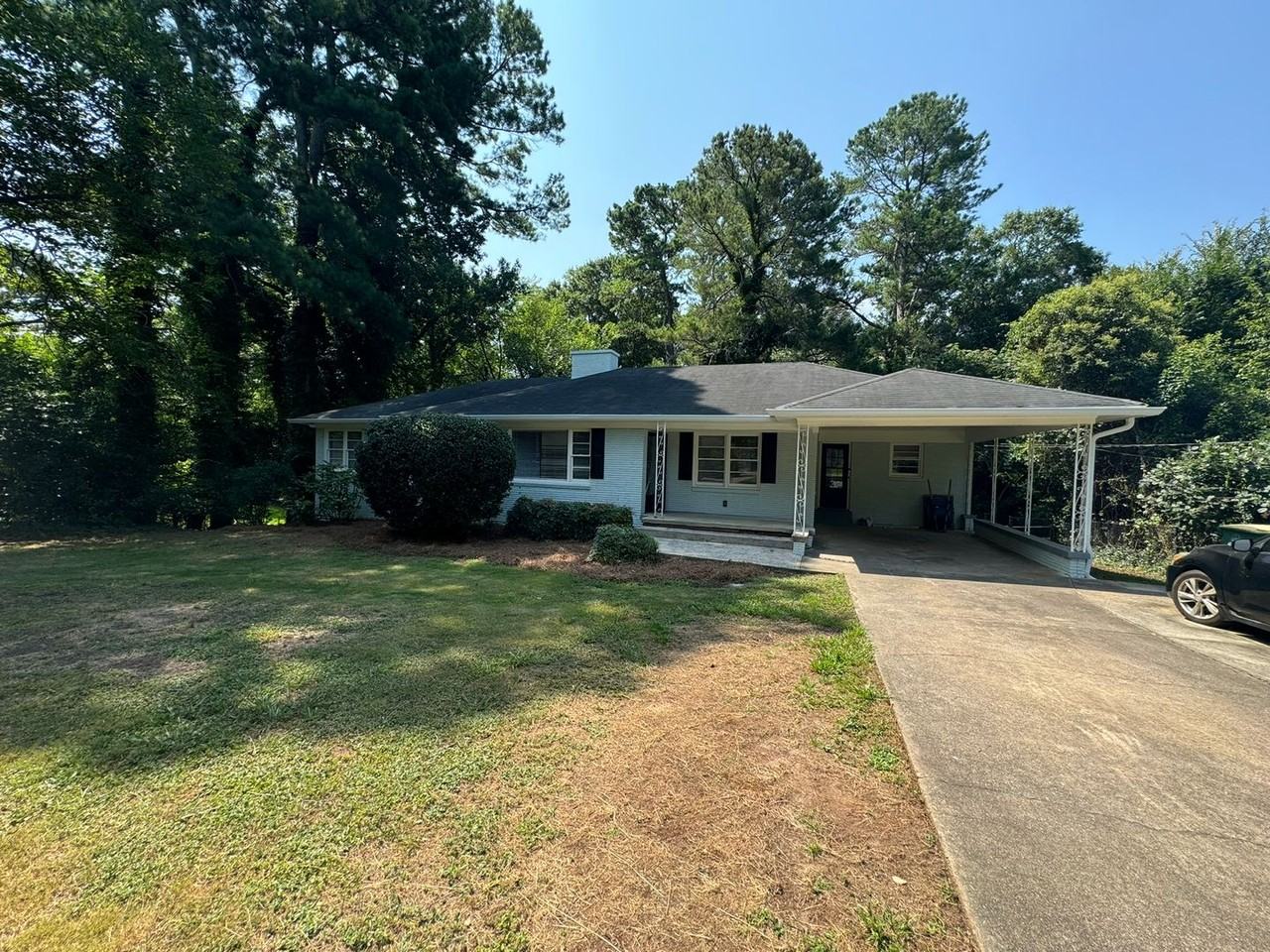 174 Hardin Dr - Photo 2 of 32