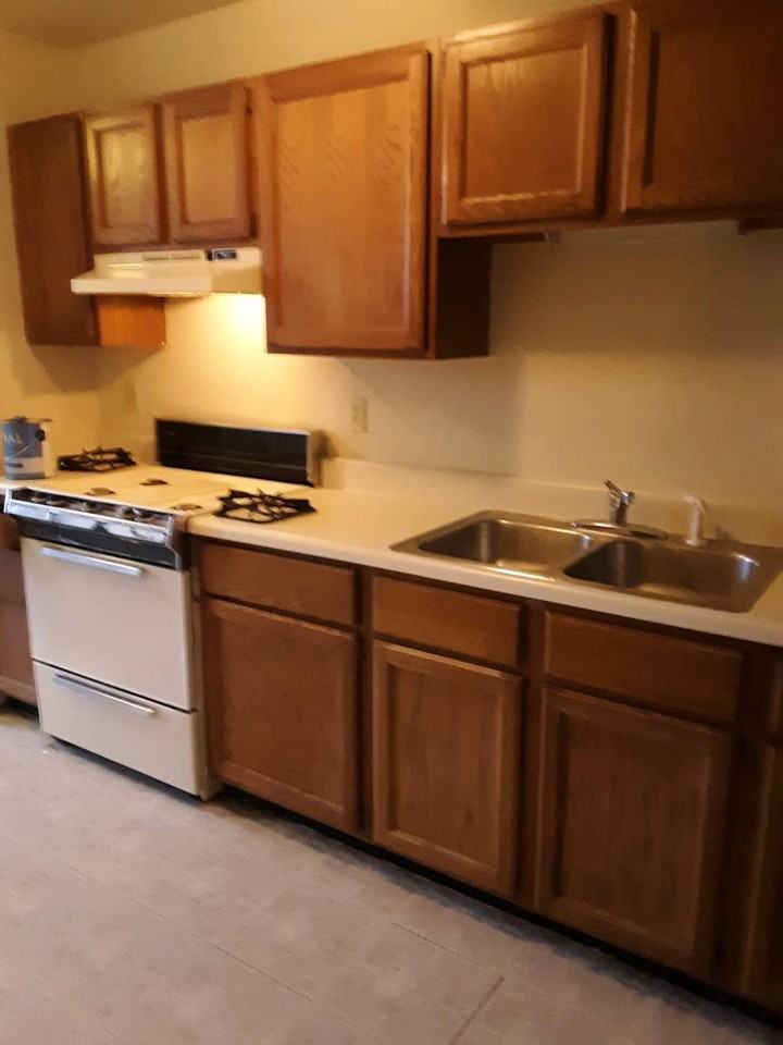 Cleveland House - Photo 3 of 38