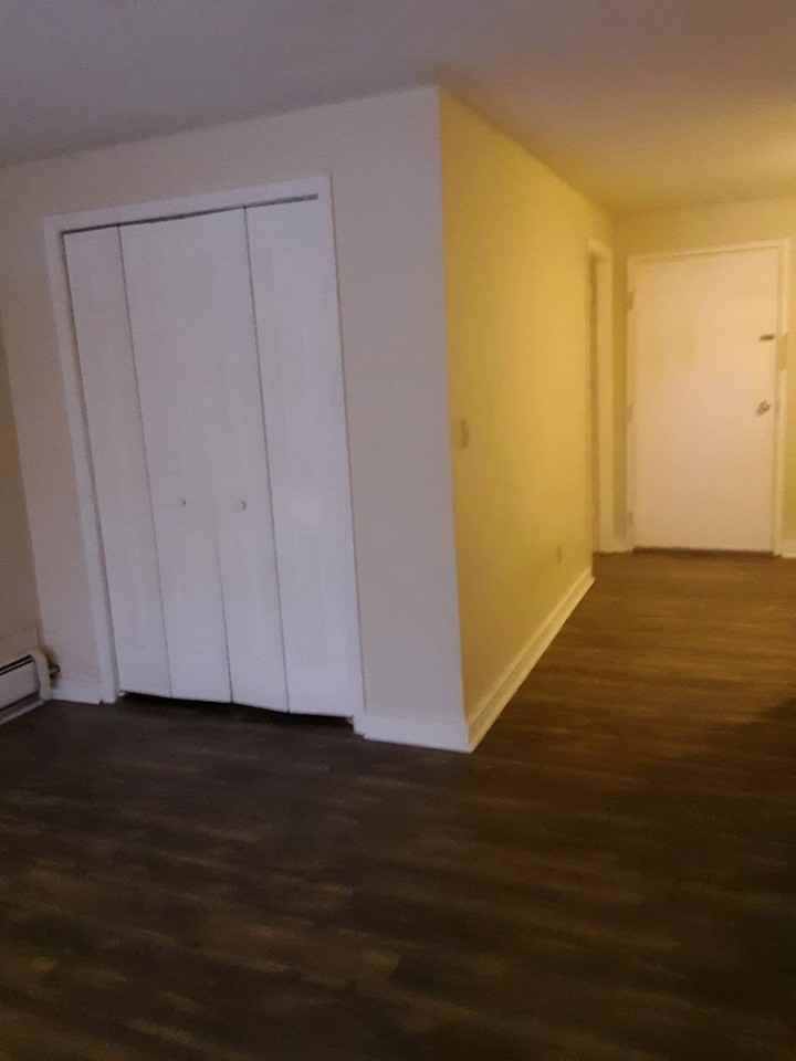 Cleveland House - Photo 5 of 38