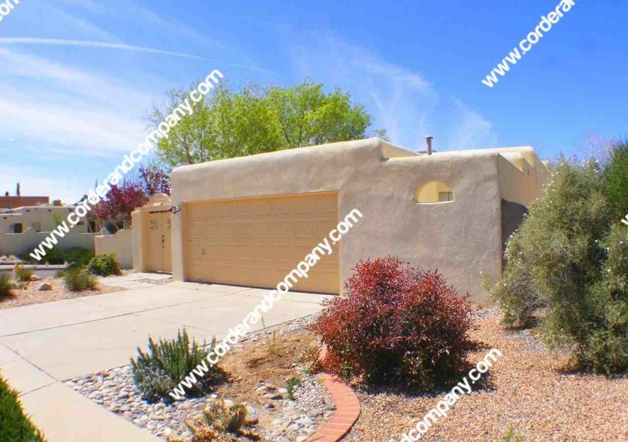 5201 Purcell Dr Ne - Photo 2 of 36