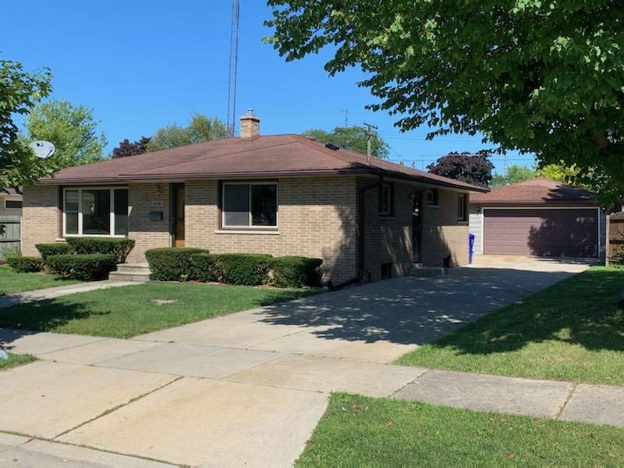 3215 25th Ave - Photo 2 of 21