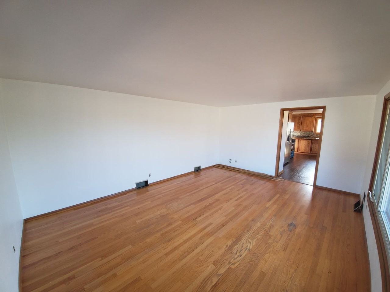 3215 25th Ave - Photo 5 of 21