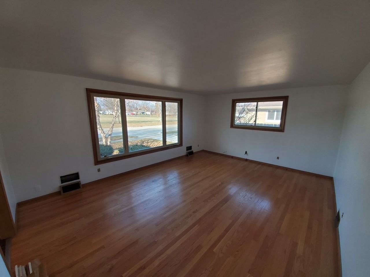 3215 25th Ave - Photo 6 of 21