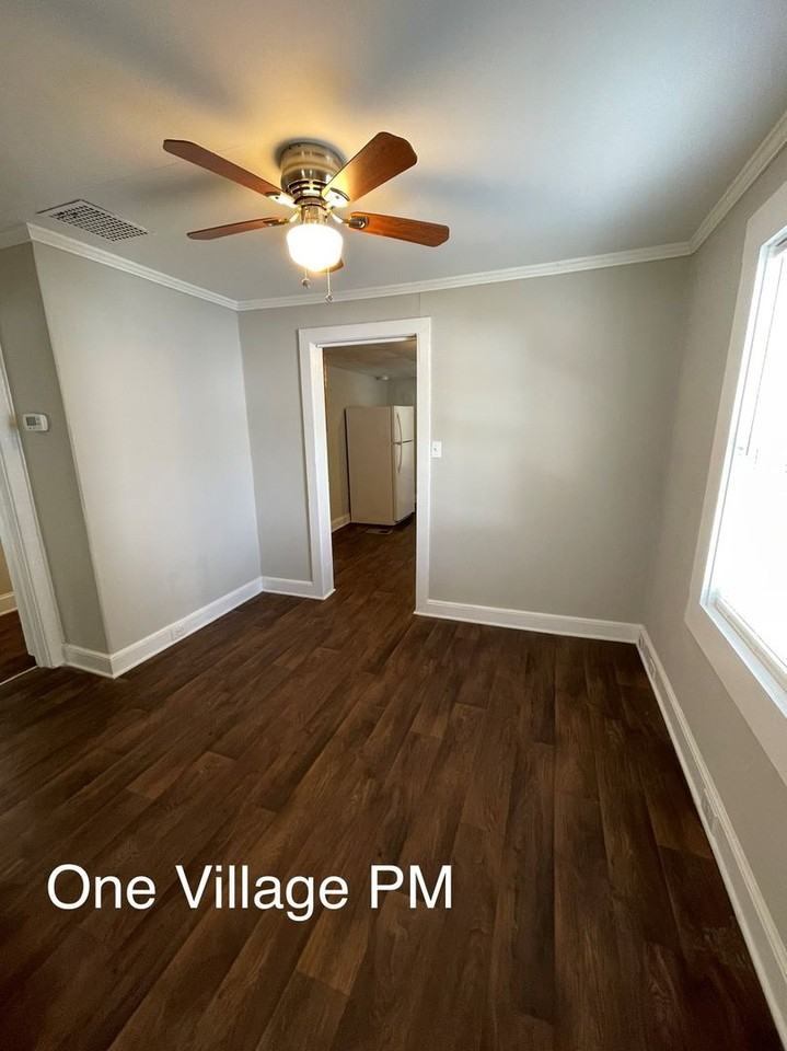 806 Massey Ave - Photo 6 of 16