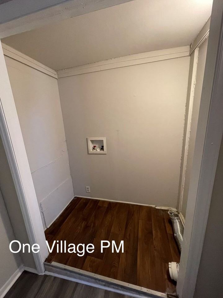 806 Massey Ave - Photo 7 of 16