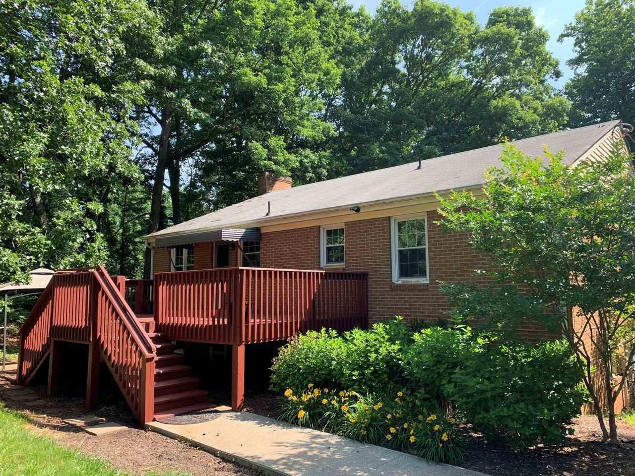 439 Rocky Rd - Photo 2 of 24