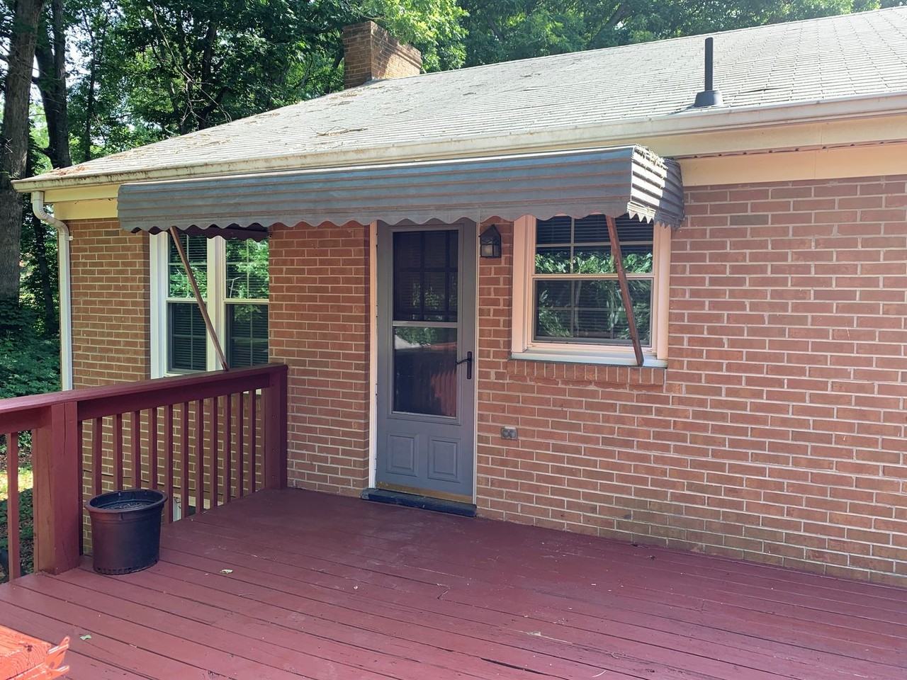 439 Rocky Rd - Photo 3 of 24