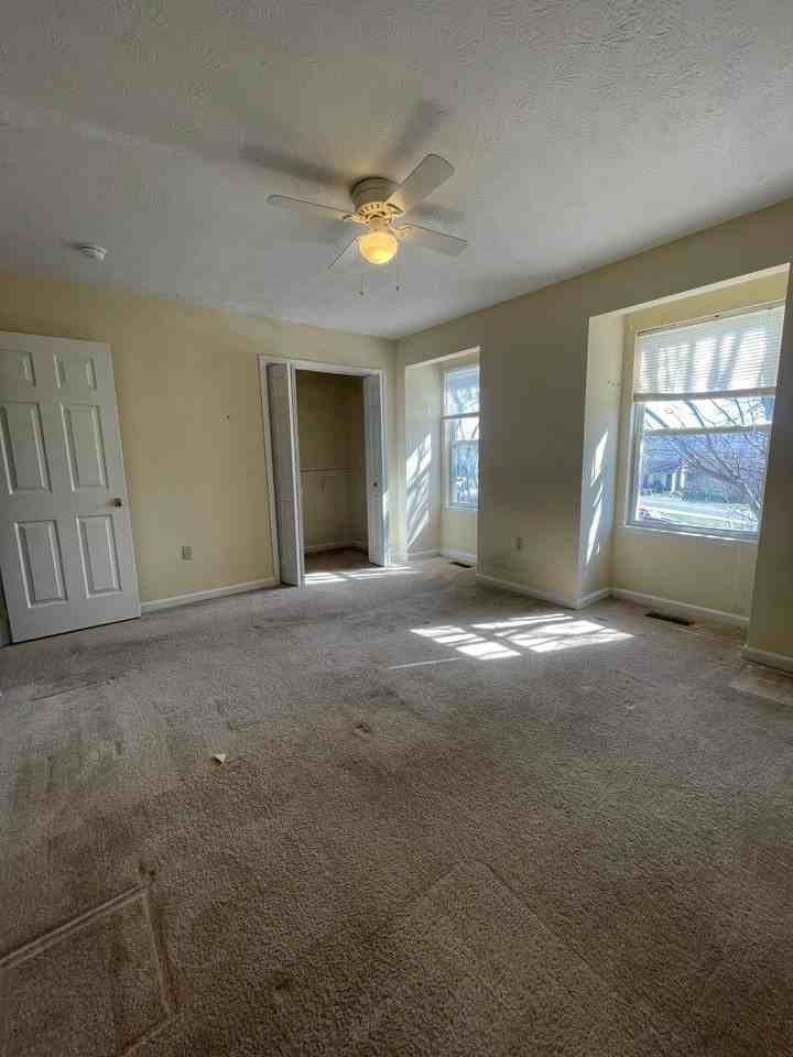 134 Holly Hill St - Photo 4 of 5