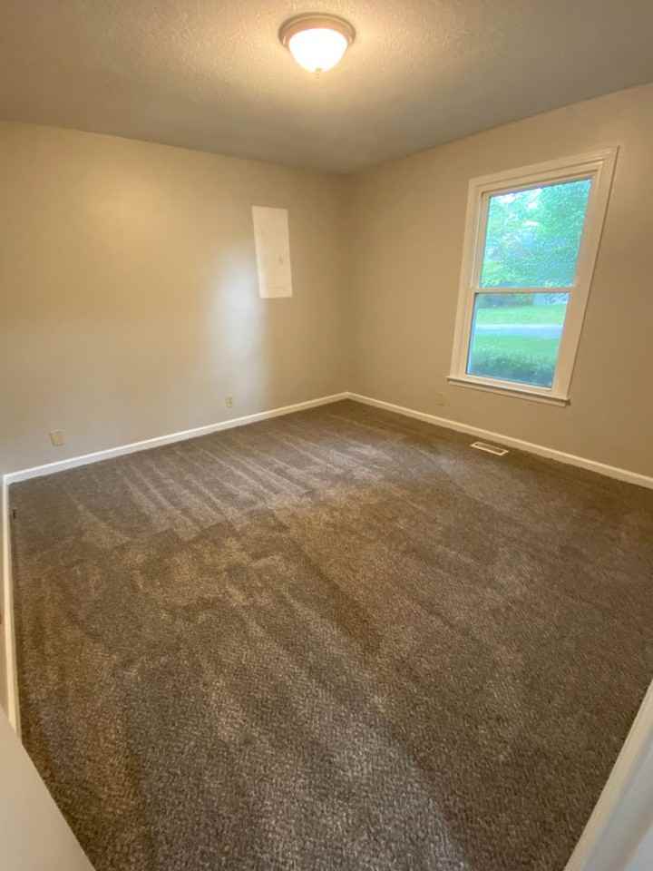 220 Mill Creek Rd - Photo 7 of 16