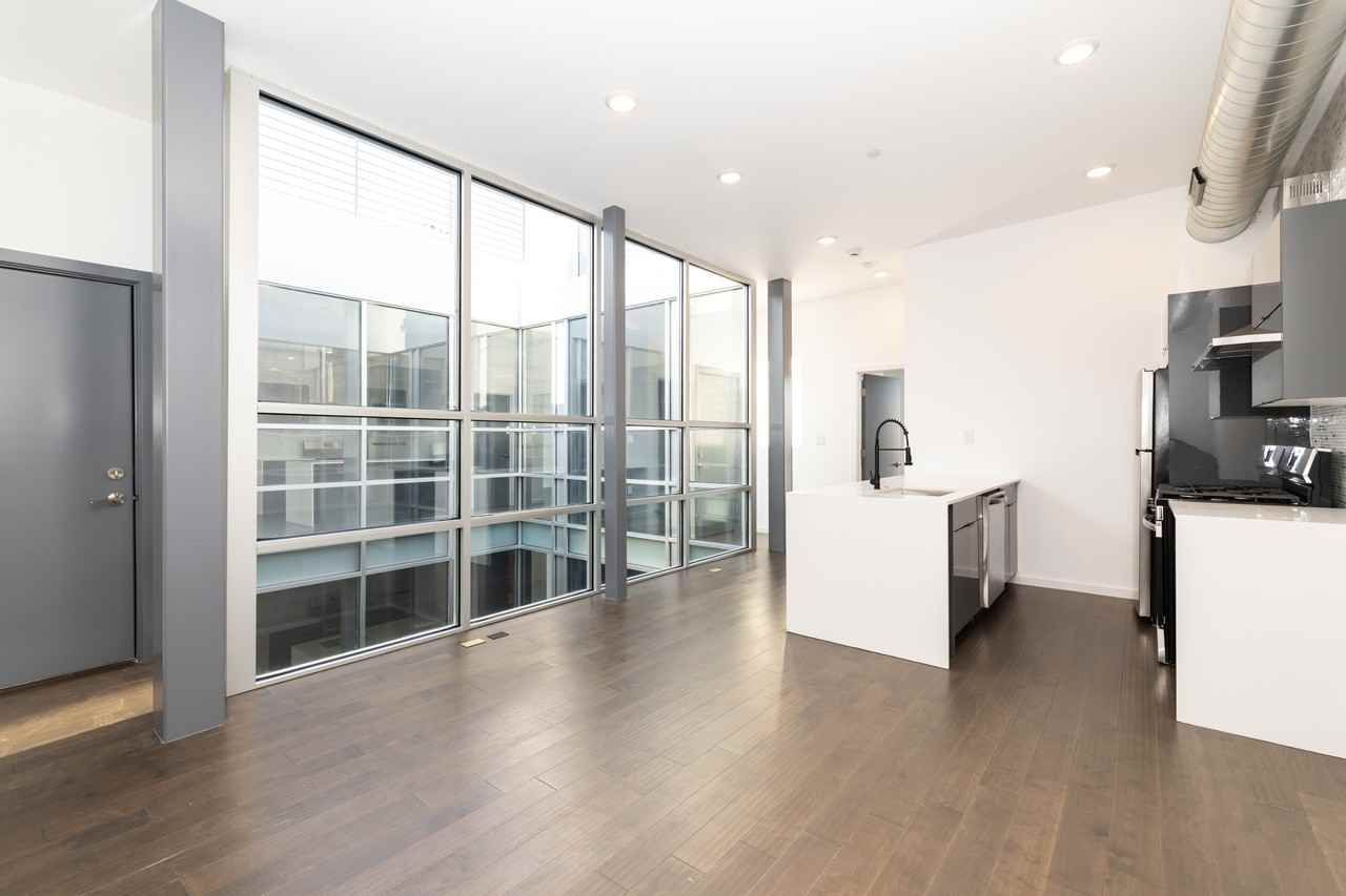 1941 North Marshall Street - Photo 3 of 50