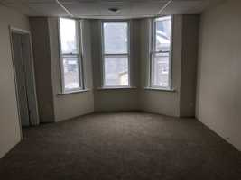 featured image of 1122 16th Ave