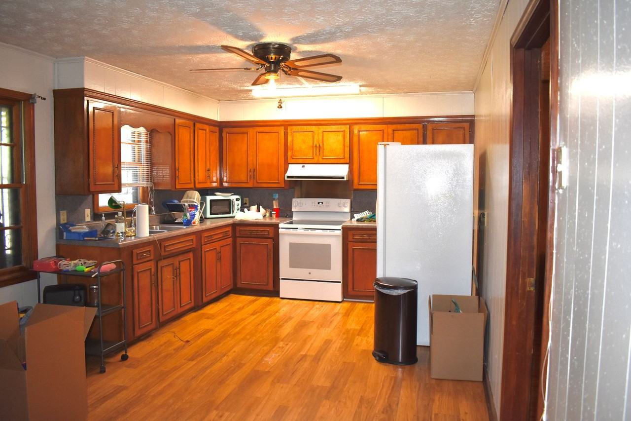 148 Upson Cir - Photo 4 of 12