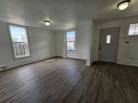 415 12th St Se - Photo 1 of 1