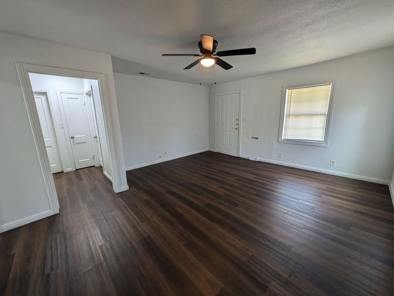 4770 Galveston St - Photo 2 of 12