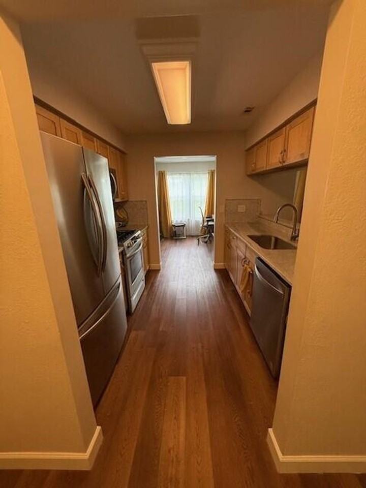 111 Fieldcrest St #104 - Photo 3 of 14
