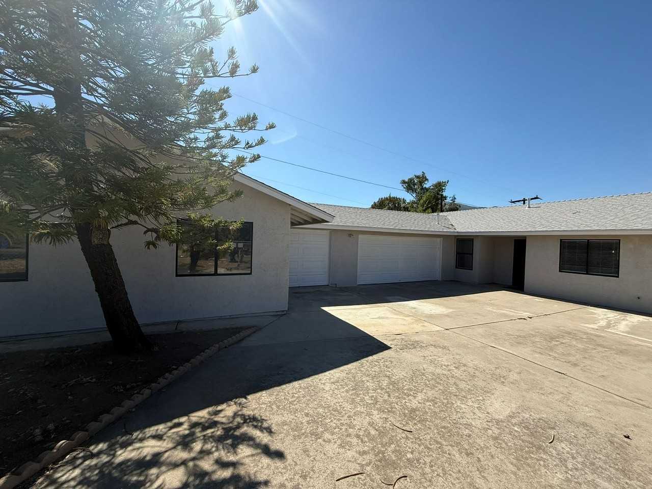 1345 Casa De Roca Way - Photo 2 of 50