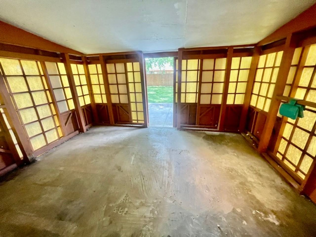 1805 S Valleyroad Ave - Photo 7 of 20