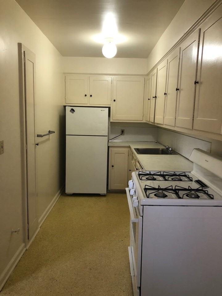 Pal-Martindale Apts. - Photo 3 of 19