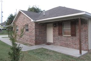 featured image of 2200 S 17th St