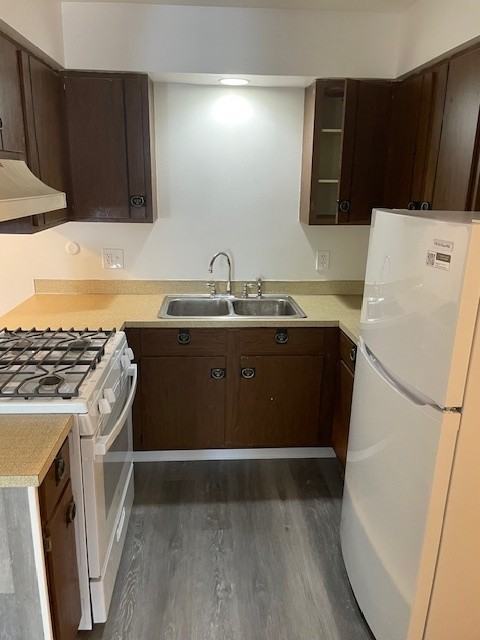 123 2nd Ave - Photo 3 of 9