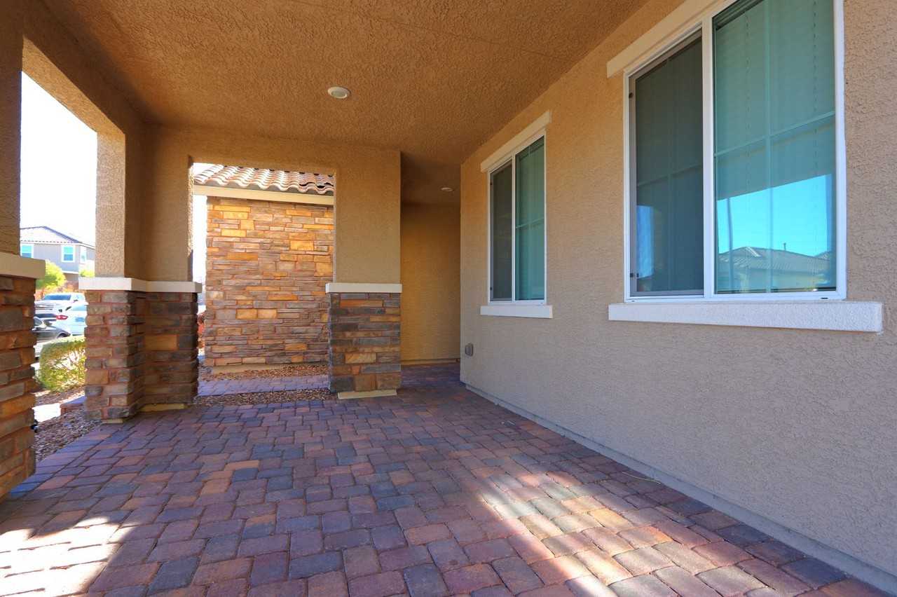 2865 Tanager Hill St - Photo 2 of 34