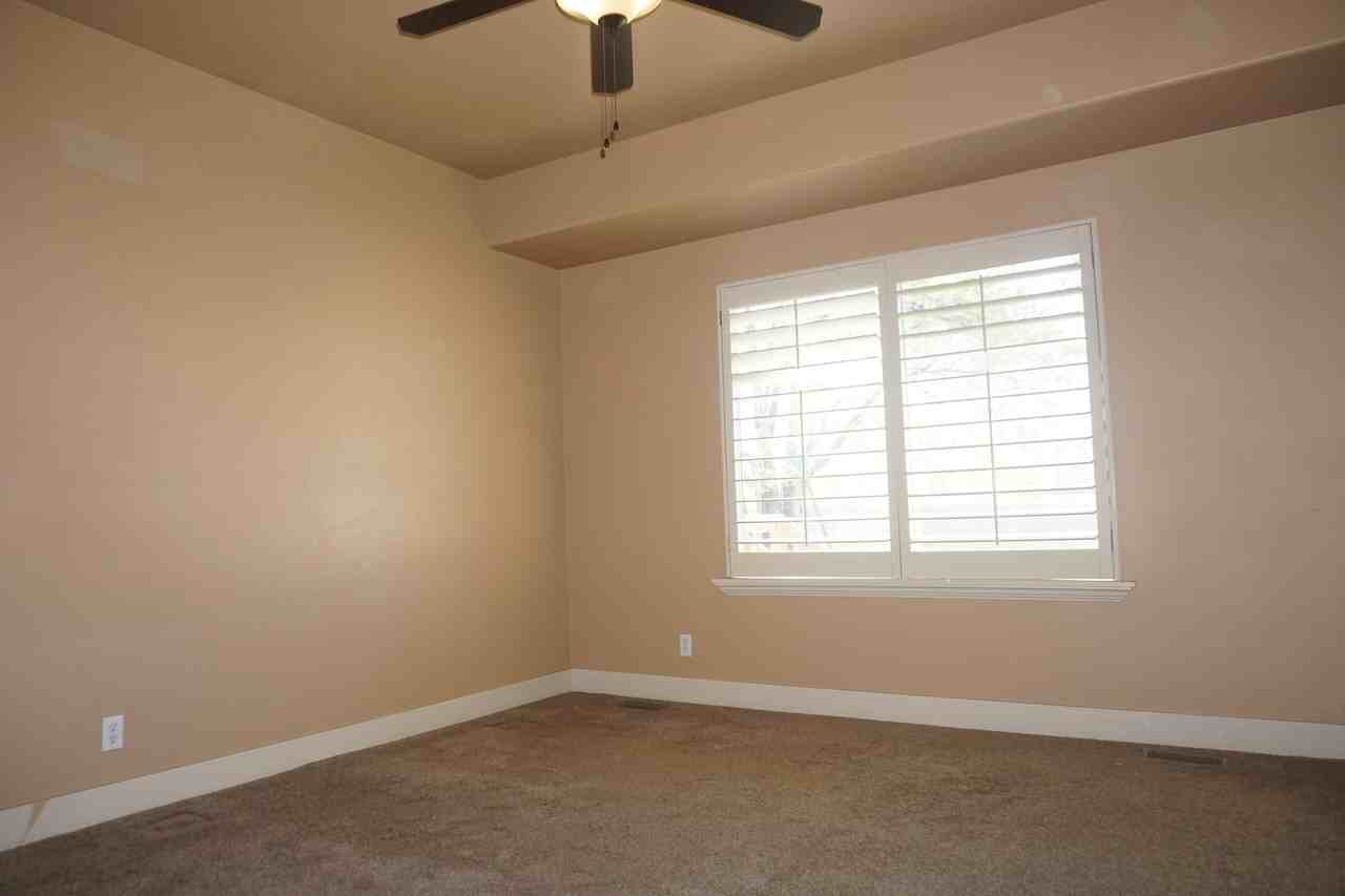 222 E Belle Glenn Cir - Photo 6 of 27