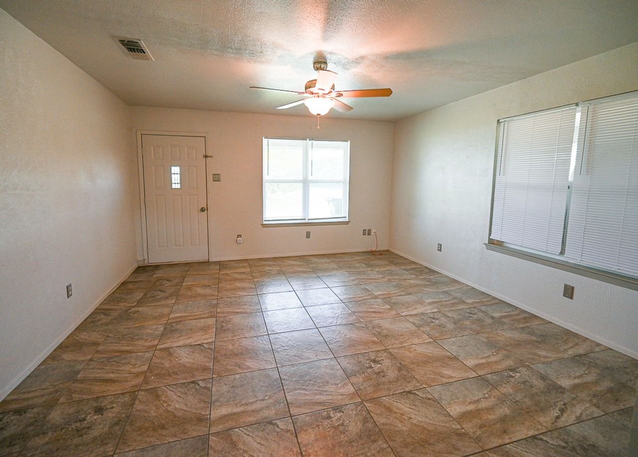 5321 S Fm 51 - Photo 3 of 13