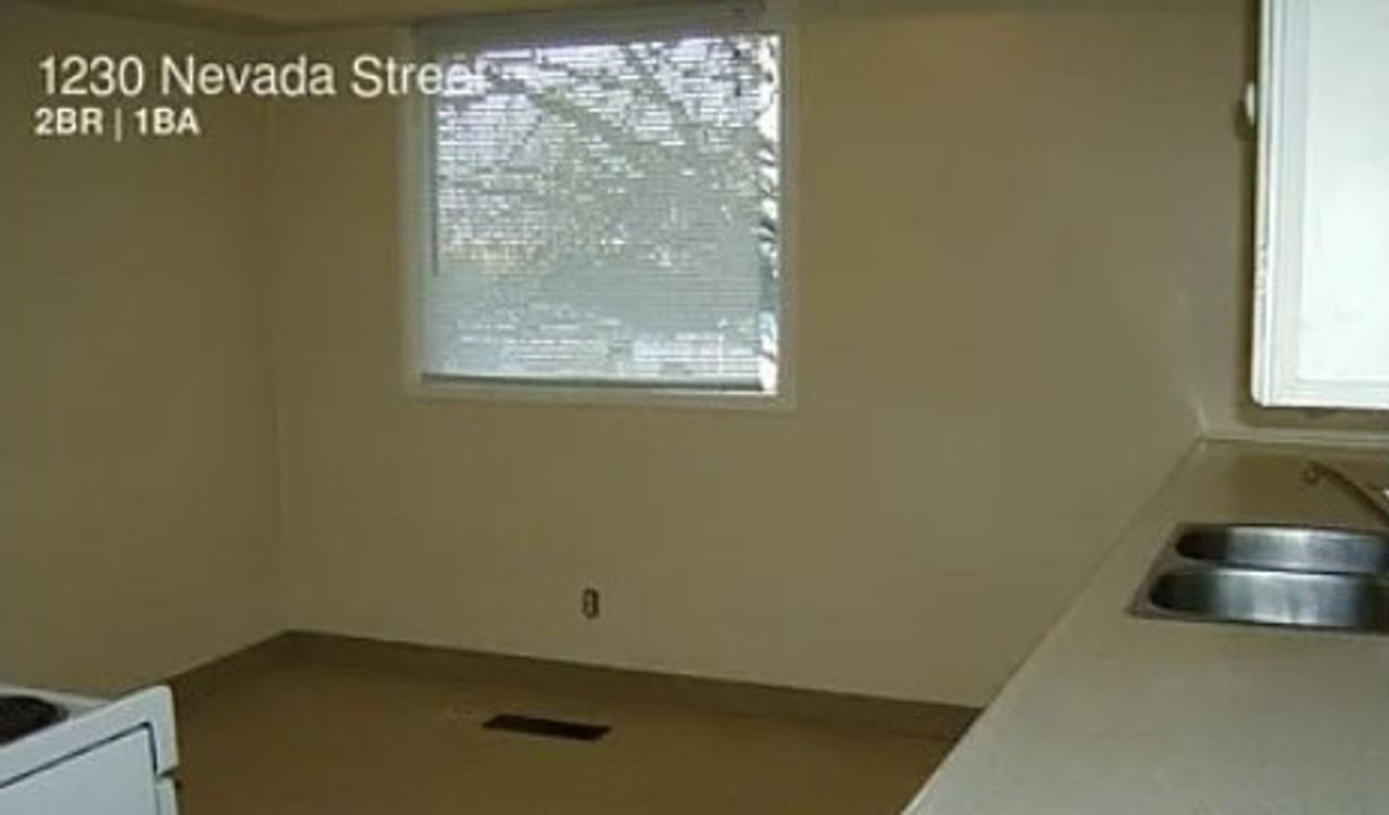 1230 Nevada St - Photo 4 of 16