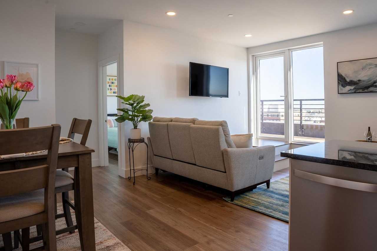 40 Free Street - Photo 6 of 31