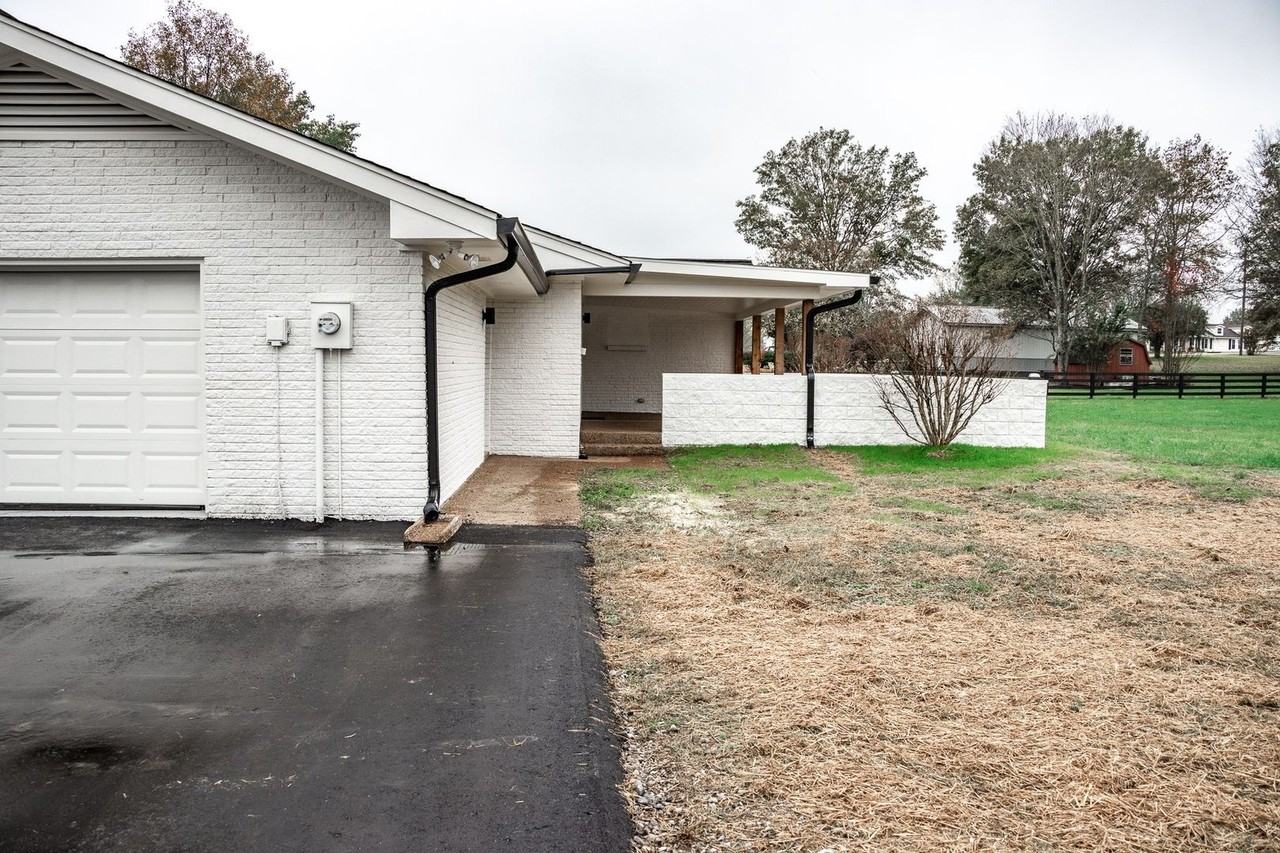 4014 Old Hillsboro Rd - Photo 3 of 24